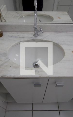 Apartamento para alugar com 78m², 2 quartos e 1 vagaBanheiro da Suíte