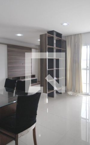 Apartamento para alugar com 78m², 2 quartos e 1 vagaSala