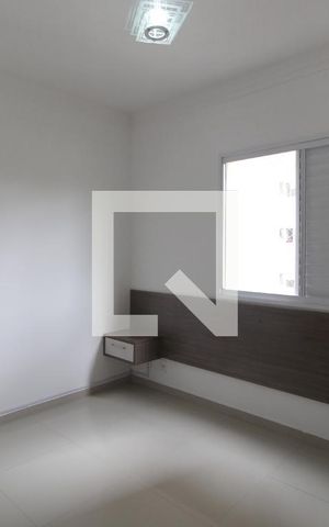 Apartamento para alugar com 78m², 2 quartos e 1 vagaSuíte