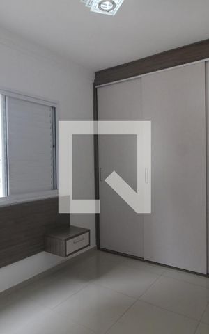 Apartamento para alugar com 78m², 2 quartos e 1 vagaSuíte