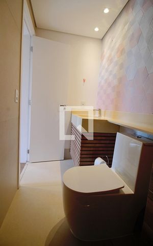 Apartamento à venda com 71m², 2 quartos e 2 vagasBanheiro 
