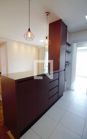 Apartamento à venda com 71m², 2 quartos e 2 vagasCozinha 