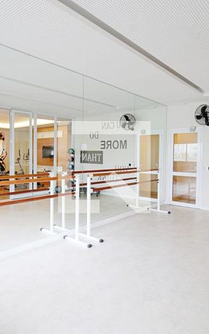 Apartamento à venda com 71m², 2 quartos e 2 vagasÁrea comum - Academia