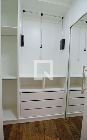 Apartamento à venda com 71m², 2 quartos e 2 vagasCloset da suíte