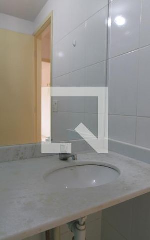 Apartamento à venda com 74m², 3 quartos e 1 vagaPia banheiro comum