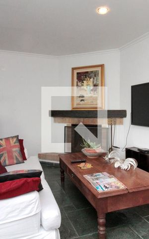 Apartamento para alugar com 120m², 1 quarto e 1 vagaSala
