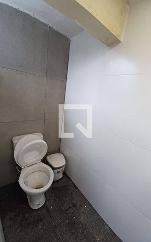 Casa à venda com 550m², 3 quartos e 2 vagasBanheiro da Churrasqueira