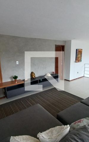 Casa à venda com 550m², 3 quartos e 2 vagasSala de TV