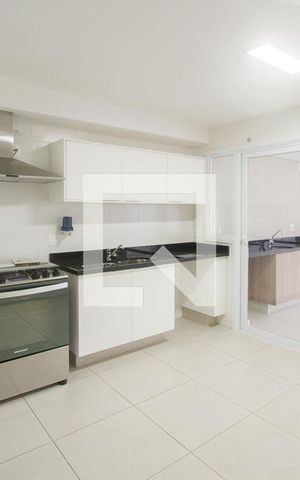 Apartamento à venda com 250m², 3 quartos e 4 vagasCozinha