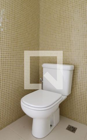 Casa de condomínio à venda com 470m², 4 quartos e 4 vagasBanheiro da Suíte 4