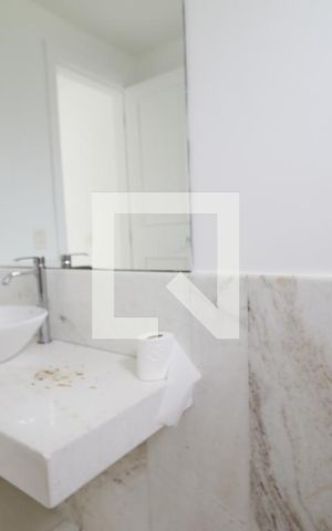 Casa de condomínio à venda com 470m², 4 quartos e 4 vagasLavabo