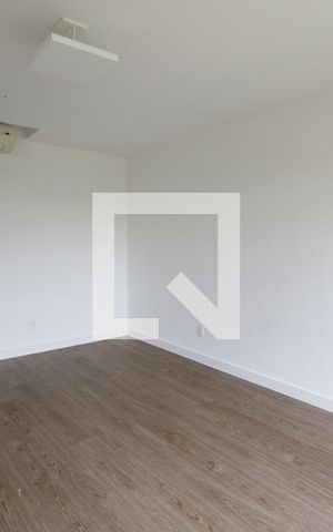 Casa de condomínio à venda com 470m², 4 quartos e 4 vagasSuíte 3