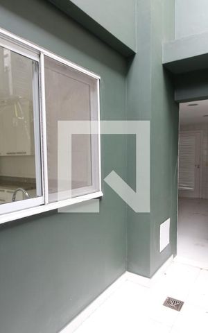 Casa de condomínio à venda com 470m², 4 quartos e 4 vagasDetalhe da area de serviço