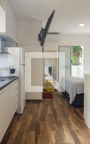 Studio à venda com 27m², 1 quarto e sem vaga Studio à venda com 27m², 1 quarto e sem vagaStudio - Sala