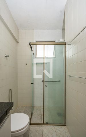 Apartamento à venda com 140m², 3 quartos e 1 vaga Apartamento à venda com 140m², 3 quartos e 1 vagaBanheiro Social 1