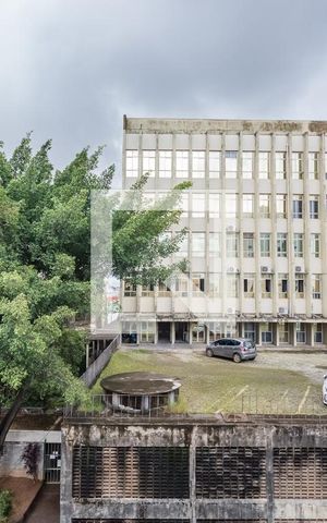 Apartamento à venda com 140m², 3 quartos e 1 vaga Apartamento à venda com 140m², 3 quartos e 1 vagaVista