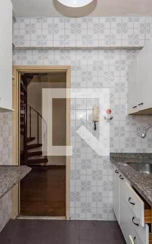 Apartamento à venda com 140m², 3 quartos e 1 vaga Apartamento à venda com 140m², 3 quartos e 1 vagaCozinha