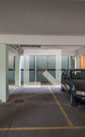 Apartamento à venda com 140m², 3 quartos e 1 vaga Apartamento à venda com 140m², 3 quartos e 1 vagaGaragem