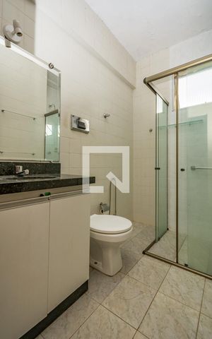 Apartamento à venda com 140m², 3 quartos e 1 vaga Apartamento à venda com 140m², 3 quartos e 1 vagaBanheiro Social 1