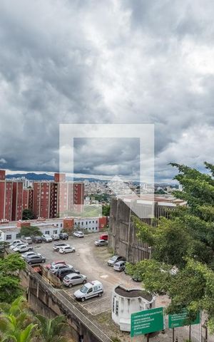 Apartamento à venda com 140m², 3 quartos e 1 vaga Apartamento à venda com 140m², 3 quartos e 1 vagaVista
