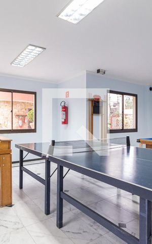 Apartamento à venda com 124m², 4 quartos e 4 vagas Apartamento à venda com 124m², 4 quartos e 4 vagasÁrea comum - Salão de jogos