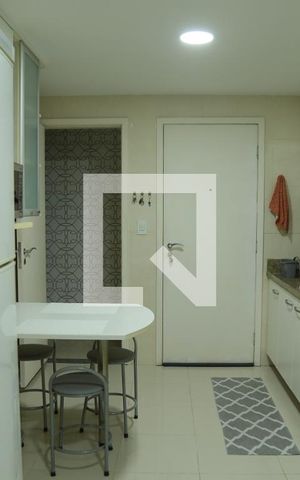 Apartamento à venda com 146m², 3 quartos e 2 vagasCozinha