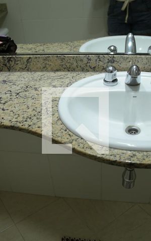 Apartamento à venda com 146m², 3 quartos e 2 vagasBanheiro