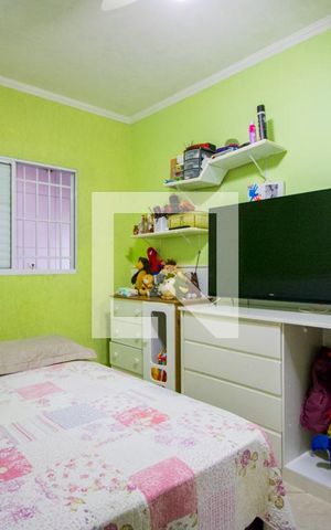 Casa à venda com 128m², 3 quartos e 3 vagas Casa à venda com 128m², 3 quartos e 3 vagasQuarto 2