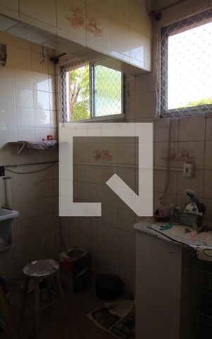 Apartamento à venda com 60m², 2 quartos e 1 vagaÁrea de Serviço