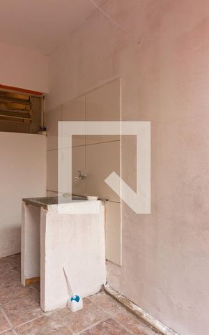 Casa à venda com 120m², 4 quartos e 1 vaga Casa à venda com 120m², 4 quartos e 1 vagaÁrea de Serviço