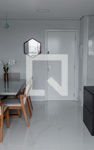 Apartamento para alugar com 53m², 2 quartos e 1 vagaSala