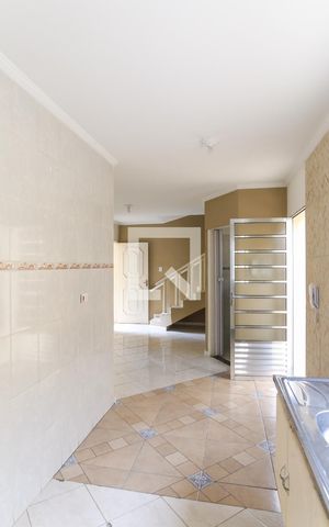 Casa de condomínio para alugar com 111m², 3 quartos e 2 vagasCozinha