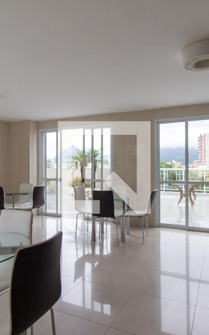 Apartamento à venda com 68m², 2 quartos e sem vaga Apartamento à venda com 68m², 2 quartos e sem vagaÁrea comum - Salão de festas