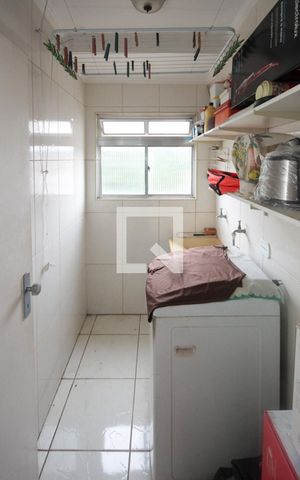 Apartamento à venda com 64m², 2 quartos e 1 vaga Apartamento à venda com 64m², 2 quartos e 1 vagaÁrea de Serviço