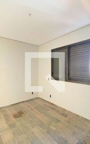Apartamento à venda com 250m², 4 quartos e 3 vagasQuarto 