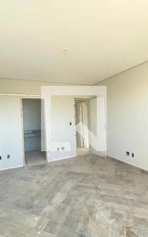 Apartamento à venda com 250m², 4 quartos e 3 vagasQuarto 