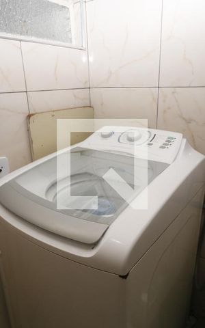 Casa à venda com 120m², 3 quartos e 2 vagasÁrea de Serviço