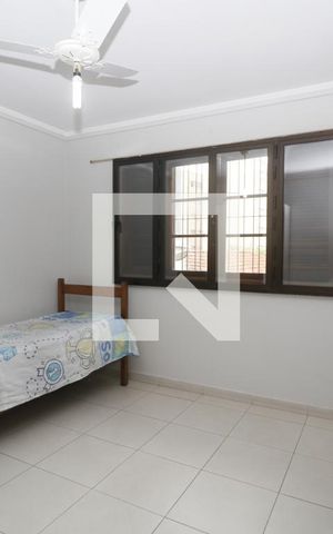 Casa à venda com 120m², 3 quartos e 2 vagasQuarto 2