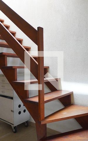 Casa à venda com 350m², 4 quartos e 4 vagasÁrea comum 