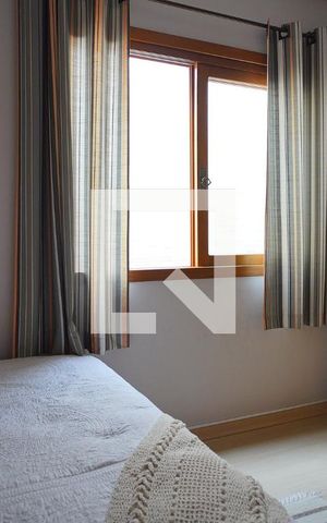 Casa à venda com 350m², 4 quartos e 4 vagasQuarto