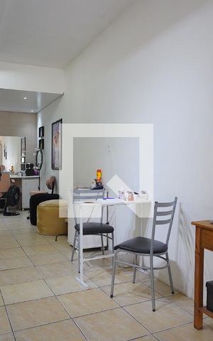 Casa à venda com 350m², 4 quartos e 4 vagasÁrea comum 