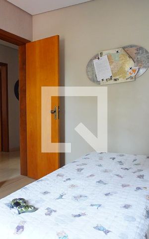 Casa à venda com 350m², 4 quartos e 4 vagasQuarto