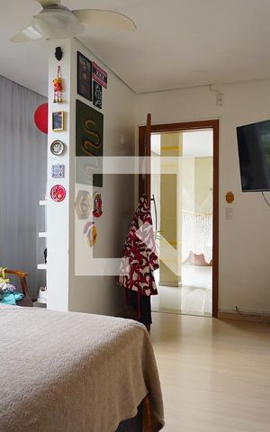 Casa à venda com 350m², 4 quartos e 4 vagasQuarto