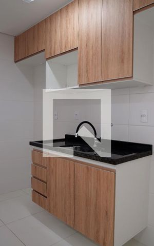 Apartamento para alugar com 70m², 2 quartos e 2 vagasCozinha