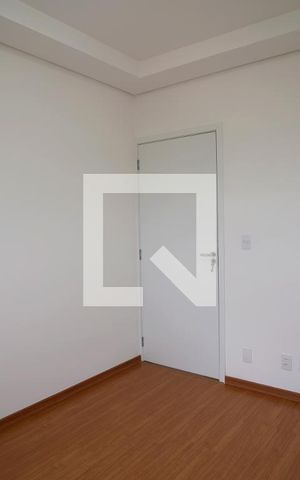 Apartamento para alugar com 70m², 2 quartos e 2 vagasQuarto