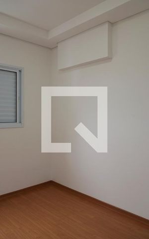 Apartamento para alugar com 70m², 2 quartos e 2 vagasQuarto