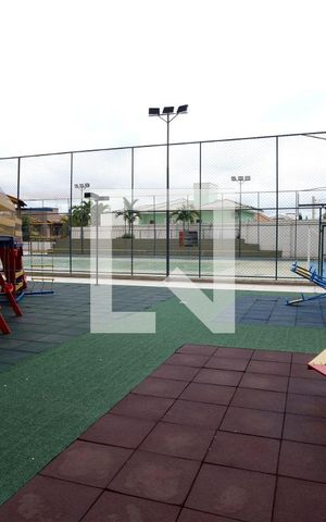 Apartamento para alugar com 70m², 2 quartos e 2 vagasÁrea comum - Playground