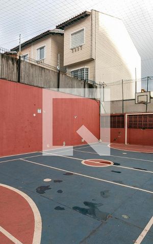 Apartamento à venda com 65m², 3 quartos e 1 vaga Apartamento à venda com 65m², 3 quartos e 1 vagaQuadra Esportiva