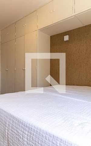 Apartamento para alugar com 90m², 2 quartos e sem vagaSuíte - Cama