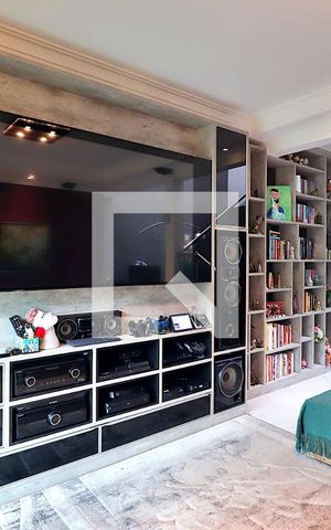 Casa para alugar com 210m², 3 quartos e 2 vagasSala